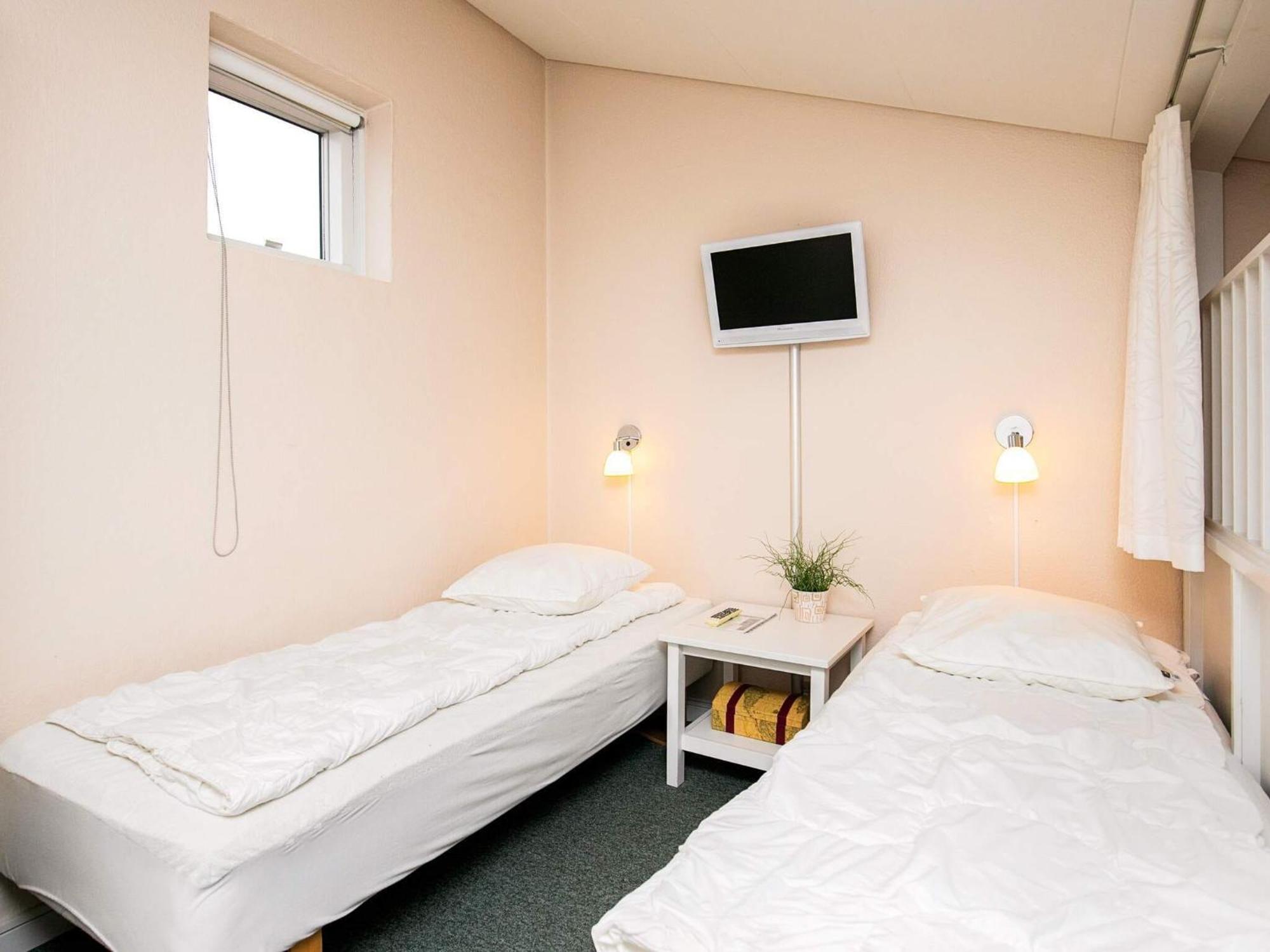 4 Person Holiday Home On A Holiday Park In Fåborg Kültér fotó